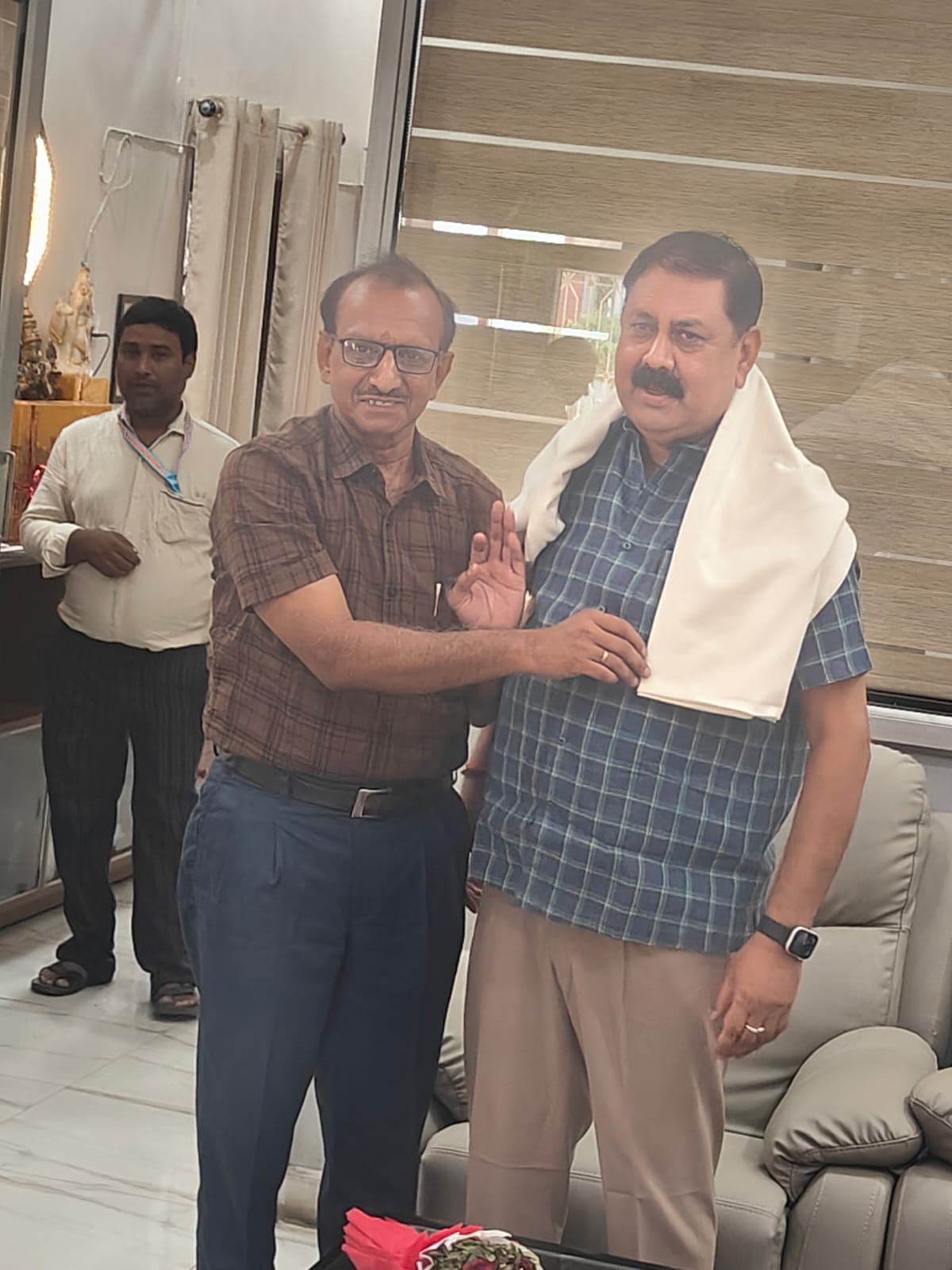 कला भवन एवं संपर्क पथ का उद्घाटन तथा सेवानिवृत कर्मचारियों का विदाई समारोह